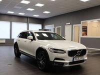 begagnad Volvo V90 CC D4 AWD Backkamera -Drag -Carplay