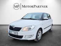 Begagnad Skoda Fabia Ambiente 105 HK (77 kW) 2012 Vit Halvkombi