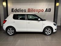 Begagnad Skoda Fabia Ambiente 86 HK (63 kW) 2014 Vit Halvkombi