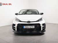 begagnad Toyota Yaris GR iMT 4WD CIRCUIT PACK FULLSERVAD 2021, Halvkombi