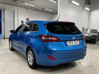 Begagnad Hyundai i30 Premium 136 HK (100 kW) 2017 Blå Kombi