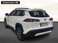 Begagnad Toyota Corolla Cross Style 200 HK (147 kW) 2022 Vit SUV