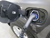 begagnad Ford Kuga Titanium Plug-In Hybrid 225hk AUT | Eluppv ruta