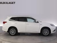 Begagnad Mitsubishi Outlander P-HEV Comfort Edition 135 HK (99 kW) 2019 Vit SUV