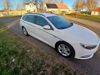Begagnad Opel Insignia 136 HK (100 kW) 2019 Vit Kombi