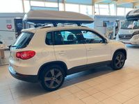 begagnad VW Tiguan 2.0 TDI 4Motion (Drag+Värmare+Automat+X-ljus)