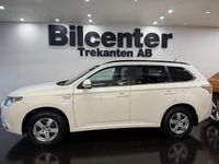 Begagnad Mitsubishi Outlander P-HEV 121 HK (88 kW) 2014 Vit SUV