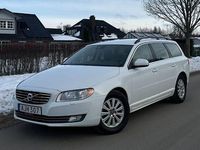 Begagnad Volvo V70 Momentum 181 HK (133 kW) 2014 Vit Kombi