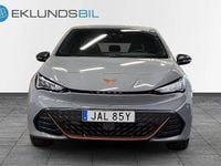 Begagnad Cupra Born 150 kW (204 HK) 2023 Ljusgrå Halvkombi