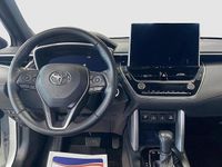 Begagnad Toyota Corolla Cross Style 200 HK (147 kW) 2023 Vit SUV