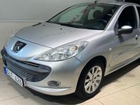 Begagnad Peugeot 206+ 75 HK (55 kW) 2010 Ljusgrå (grå) Halvkombi