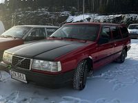 Begagnad Volvo 940 135 HK (99 kW) 1996 Röd svart Kombi