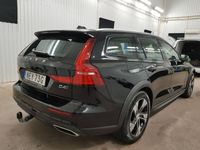 begagnad Volvo V60 CC D4 AWD Automat Euro 6 Dragkrok 2019, Kombi