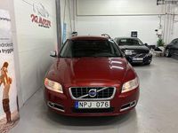 Begagnad Volvo V70 Summum 163 HK (119 kW) 2011 Röd Kombi