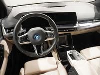 Begagnad BMW 230e Active Tourer Comfort Edition 150 HK (110 kW) 2024 Svart Minibuss
