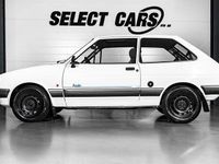 Begagnad Ford Fiesta 73 HK (53 kW) 1988 Vit Halvkombi