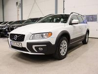 Begagnad Volvo XC70 Momentum 163 HK (119 kW) 2014 Vit Kombi