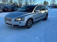 Begagnad Volvo V50 Kinetic 125 HK (91 kW) 2007 Ljusgrå Kombi