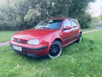 Begagnad VW Golf IV 116 HK (85 kW) 2000 Halvkombi