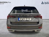 Begagnad Skoda Octavia Scout 151 HK (111 kW) 2022 Grå Kombi