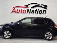 Begagnad Kia Ceed 128 HK (94 kW) 2012 Svart Halvkombi