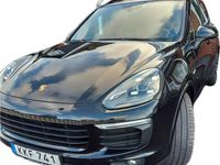 begagnad Porsche Cayenne S E-Hybrid E- TipTronic S Sport Chrono Euro 6