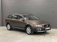 Begagnad Volvo XC70 Summum 163 HK (119 kW) 2013 Brun Kombi
