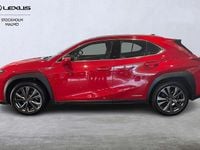 Begagnad Lexus UX 250h E-FOUR 186 HK (136 kW) 2019 Röd SUV