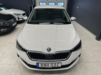 Begagnad Skoda Scala Style 110 HK (80 kW) 2020 Vit Halvkombi