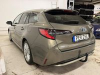 Begagnad Toyota Corolla Executive 122 HK (89 kW) 2020 Grön Kombi