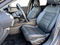 Begagnad Citroën C5 X Shine 225 HK (165 kW) 2022 Grå Kombi