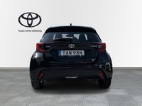 begagnad Toyota Yaris Hybrid Yaris1,5 HYBRID 5D ACTIVE PLUS VINTERHJUL INGÅR