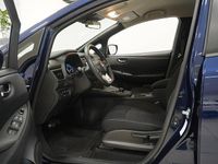 Begagnad Nissan Leaf Acenta 110 kW (150 HK) 2022 Blå Halvkombi