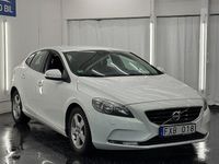 Begagnad Volvo V40 Kinetic 116 HK (85 kW) 2013 Vit Halvkombi
