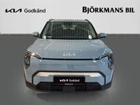 Begagnad Kia EV3 150 kW (204 HK) 2024 /ebb/ frost blue SUV