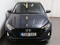 Begagnad Hyundai i20 Essential 101 HK (74 kW) 2022 Grå Halvkombi