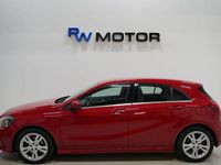 Begagnad Mercedes A180 122 HK (89 kW) 2017 Röd Halvkombi