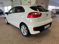 begagnad Kia Rio 5-dörrar 1.4 Automat GLS