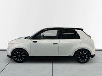 Begagnad Honda e Advance 113 kW (154 HK) 2020 Vit Halvkombi