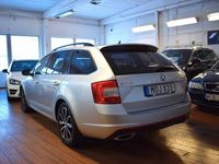 begagnad Skoda Octavia Combi RS 2.0TSI 220hk M&K-Värmare Drag Navi