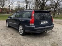 begagnad Volvo V70 2.4 T Repobjekt