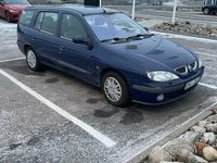 Begagnad Renault Mégane 95 HK (69 kW) 2000