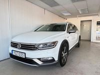 Begagnad VW Passat Alltrack 190 HK (139 kW) 2017 Vit Kombi