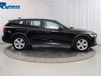 begagnad Volvo V60 CC B4 AWD Diesel Adv SE H&K BLIS Navi 2021, Kombi