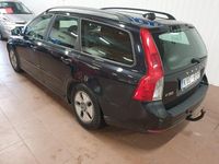 Begagnad Volvo V50 109 HK (80 kW) 2011 Svartmetallic Kombi