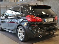 begagnad BMW 220 Active Tourer 225xe M Sport|Euro 6|Kamera|Drag|Head up 2020, Minibuss