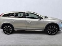 Begagnad Volvo V60 CC Business Edition 190 HK (139 kW) 2016 Silver Kombi