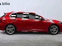Begagnad BMW M135 306 HK (225 kW) 2019 Röd Halvkombi
