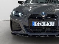 Begagnad BMW i4 M Sport 400 kW (544 HK) 2025 Grå Sedan