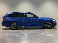 Ny BMW 330 Shadowline 2026 Blå Kombi